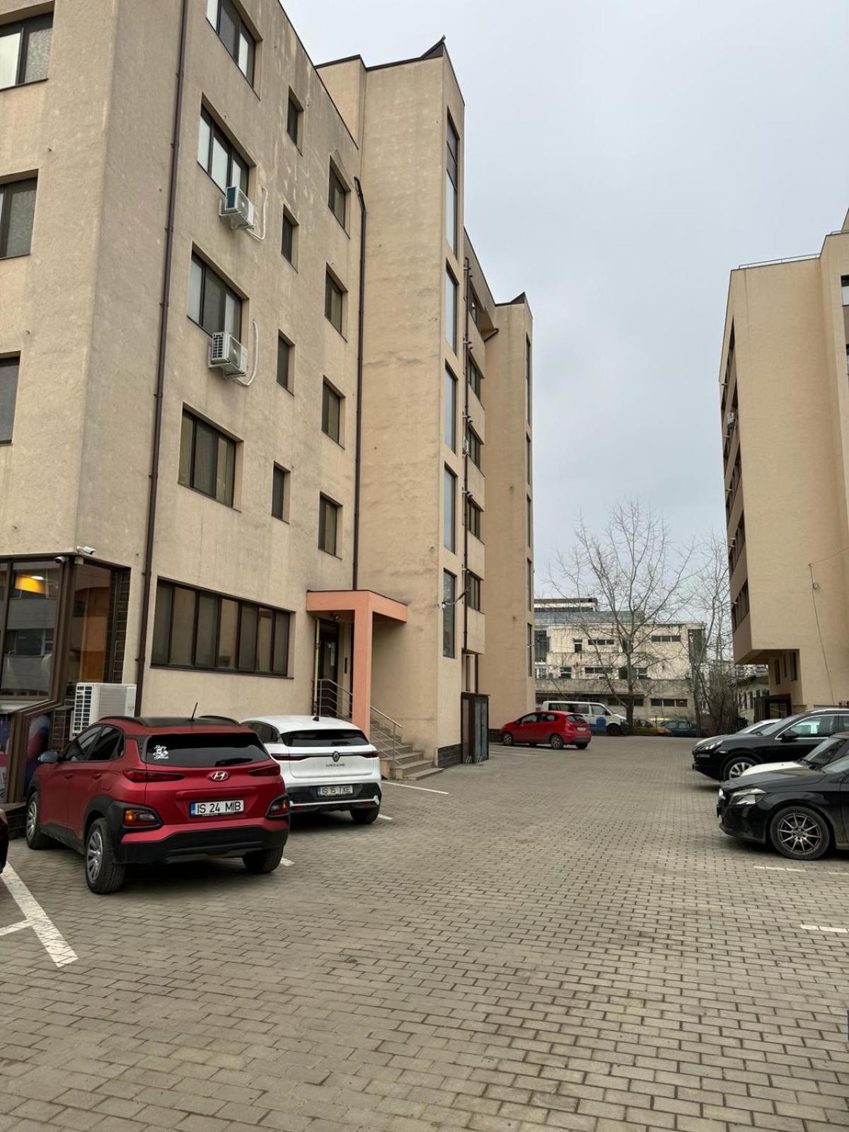 Luxury Young Residence Iasi Eksteriør bilde